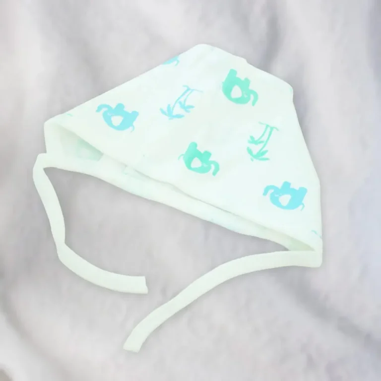 Чепчик babycare слоник